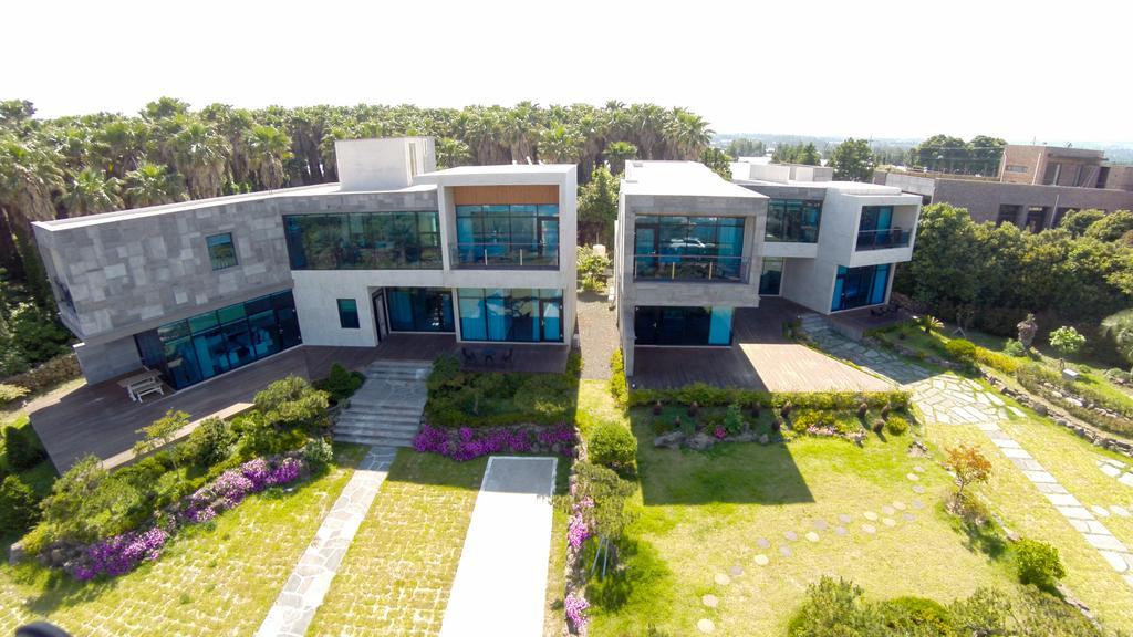 Cobeach Familiar Pension Seogwipo Exterior foto
