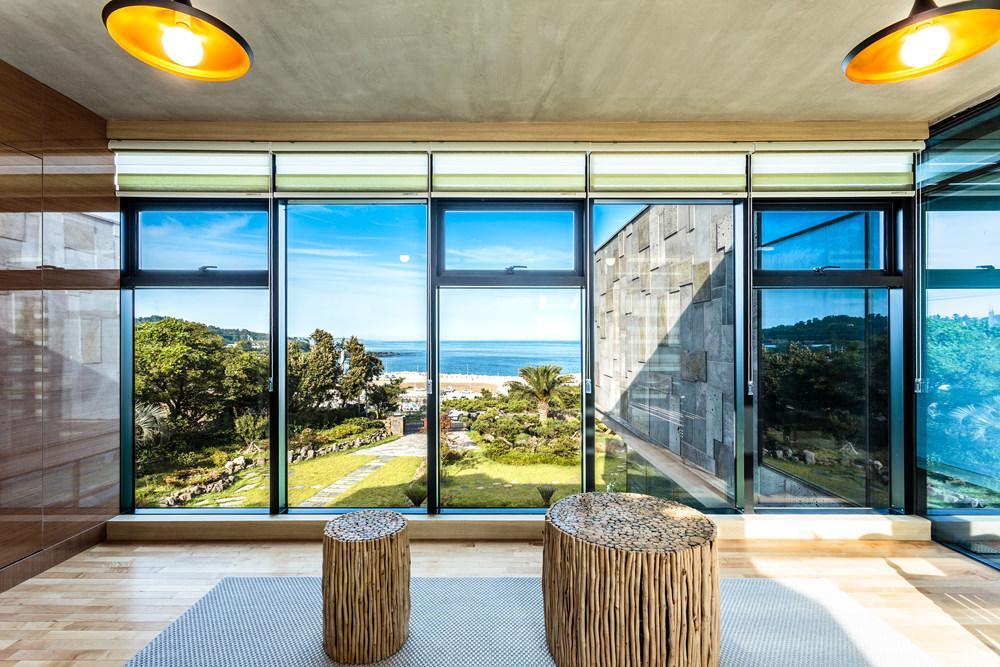 Cobeach Familiar Pension Seogwipo Exterior foto